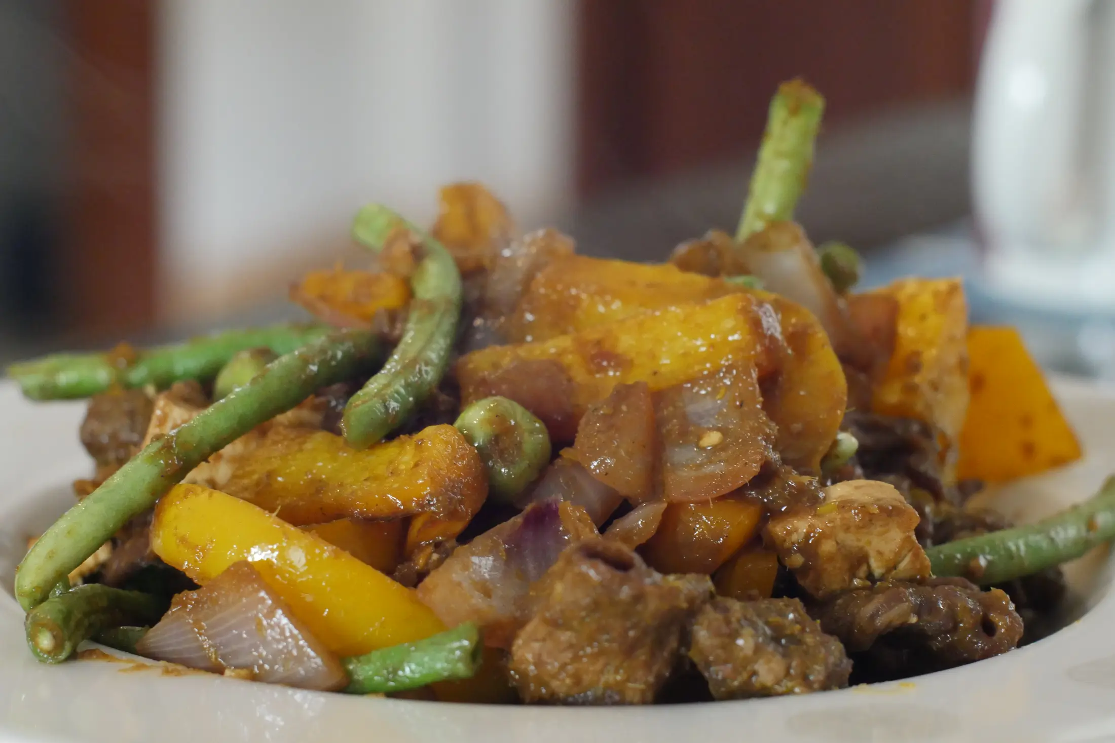 Kroeung cambodgien et aromates frais
